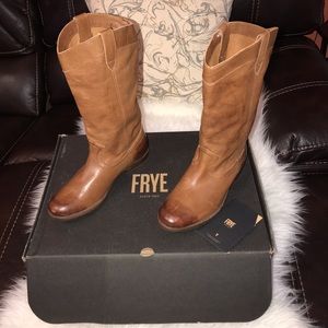 FRYE BOOTS